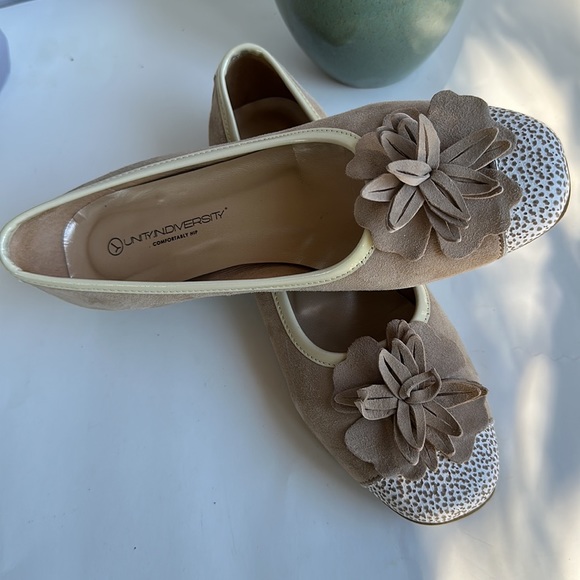 Unity In Diversity Unity Ballet Flat In Blooming Taupe-Sz EU 39- US 8 - Picture 13 of 13